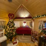 Santa Kota, Christmas Chalet Landrethun-le-Nord