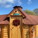 Chalet Santa Kota, Christmas *