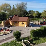 Santa Kota, Christmas Chalet *